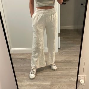 URBAN OUTFITTERS S Cream Wide Leg High Waisted Lounge Pants